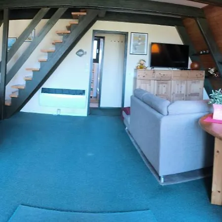 Holiday home Schnieke Huus